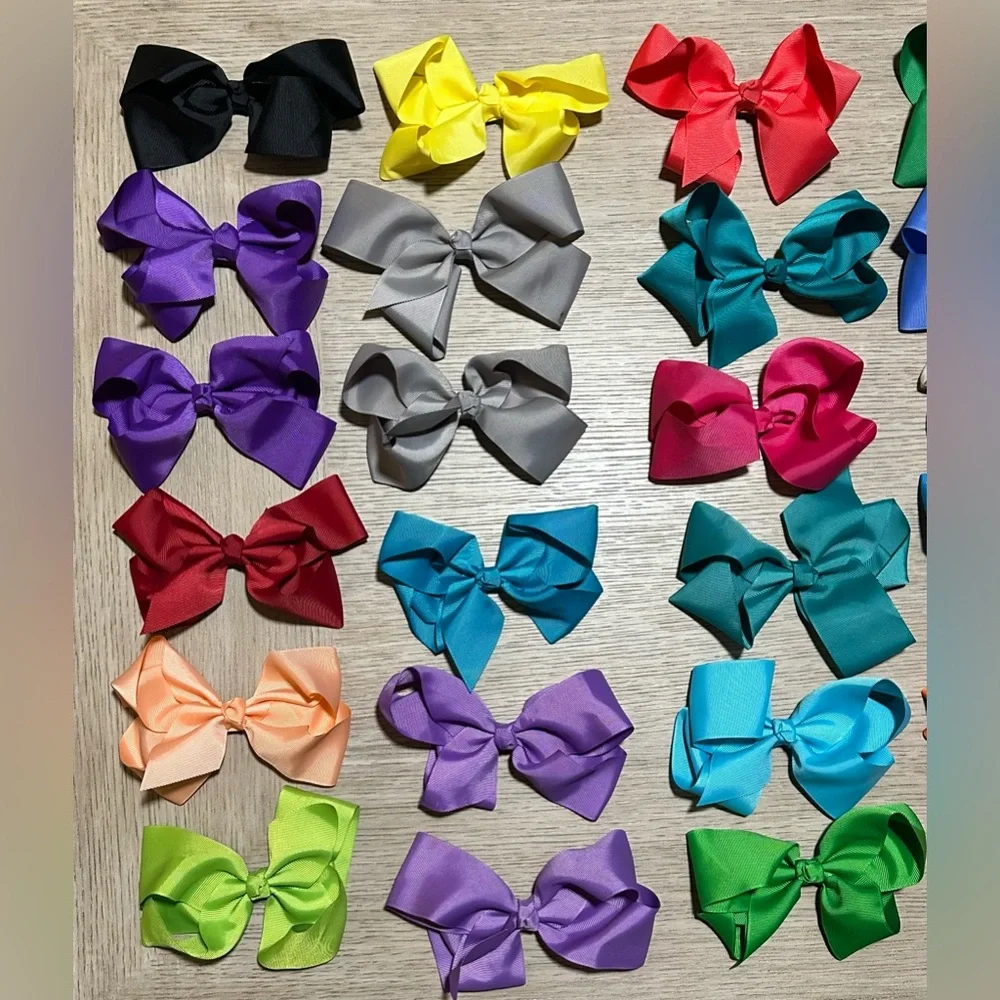 Ruffle Girl. 6” GrosgrainRibbon Hair Bows w/ small alligator clips. Bow #13-18